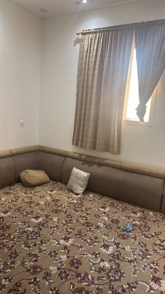 متى يكون الأثاث سكراب ومتى يُباع مستعمل؟